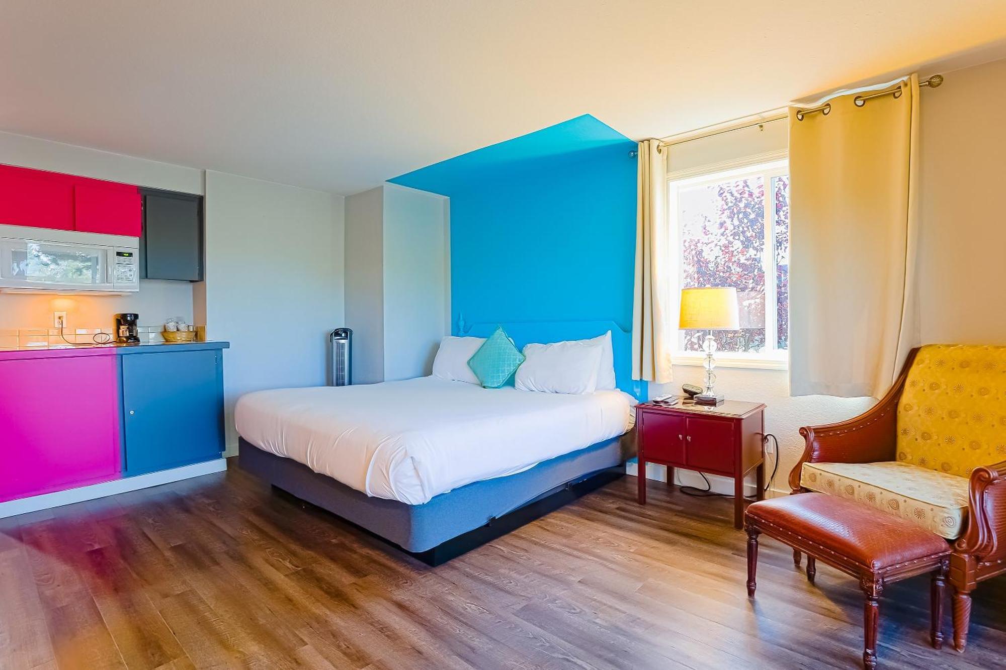Coast River Inn By Oyo Seaside Εξωτερικό φωτογραφία